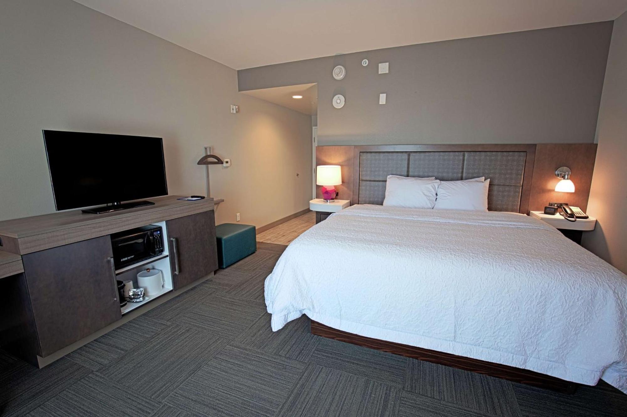 Hotel Hampton & Biltmore Area 3*